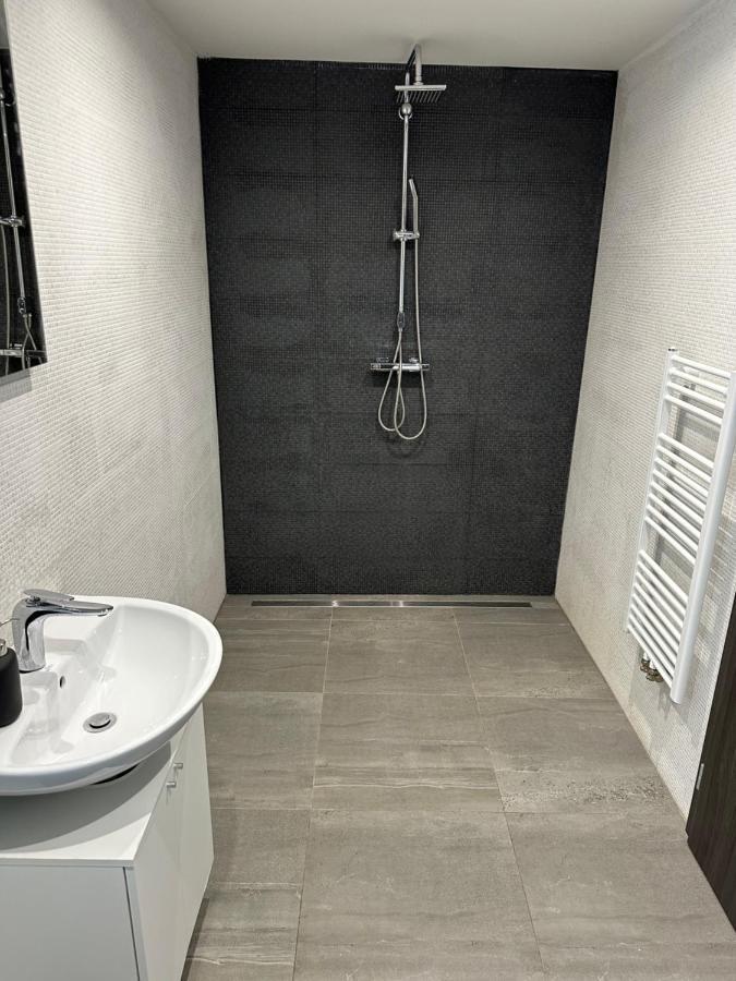 Apartman Byt 75M2 Klid Priroda Pro Rodinu Praha Bagian luar foto