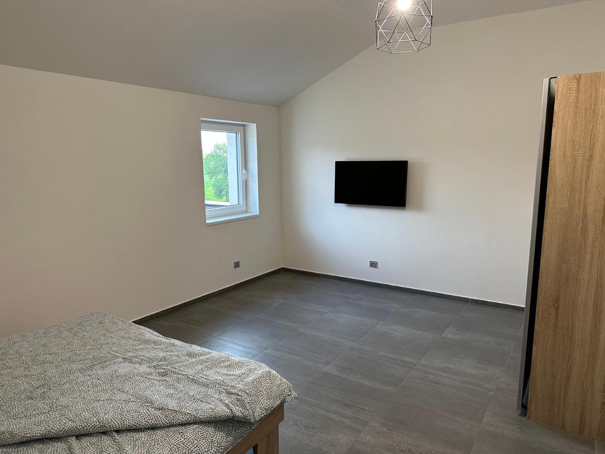 Apartman Byt 75M2 Klid Priroda Pro Rodinu Praha Bagian luar foto